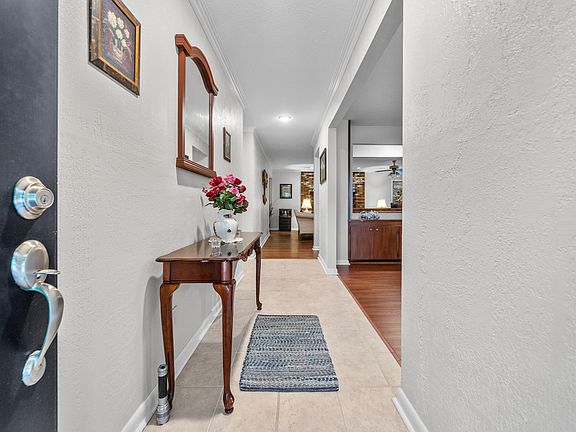 4th image of 140 Halteria St