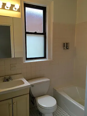 Rented by (Legacy) NY Quality Living Uptown | media 19