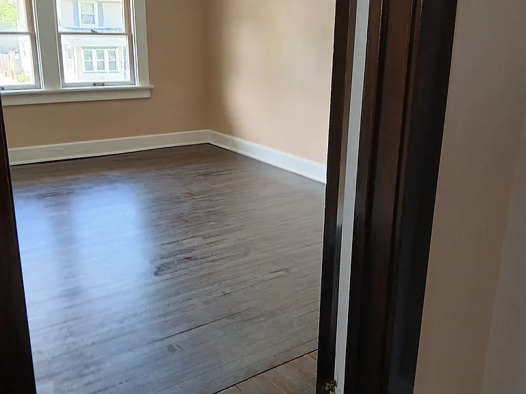 6010 Bradley Ave — Photo 8