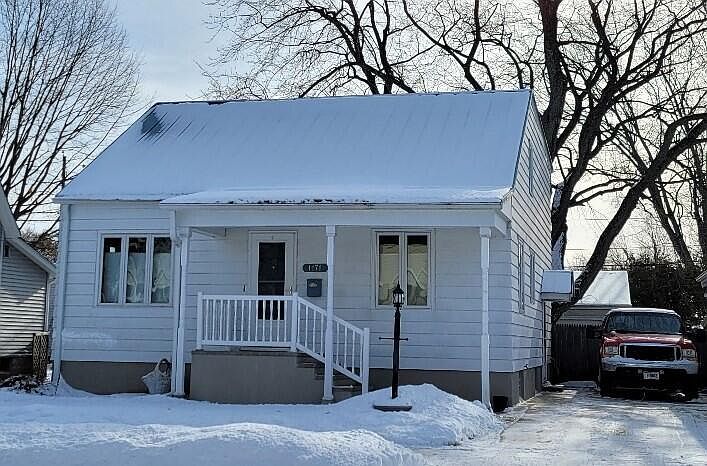 1st image of 1171 Daggett St