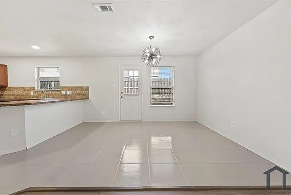 5500 Stone Meadow Ln — Photo 7