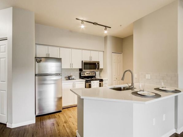 1112 NW 15th St APT 303