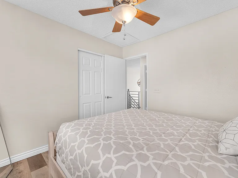 985 Flapjack Dr — Photo 31