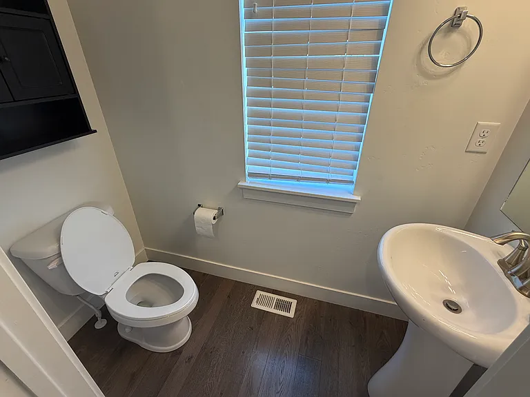 1071 W Sebal Ln — Photo 8