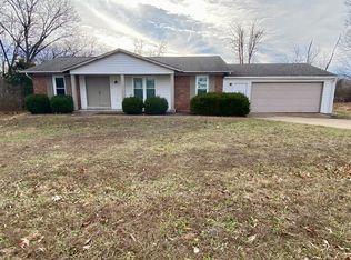 1762 Smizer Station Rd, Fenton, MO 63026