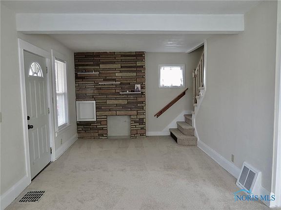 2nd image of 3212 Northwood Ave