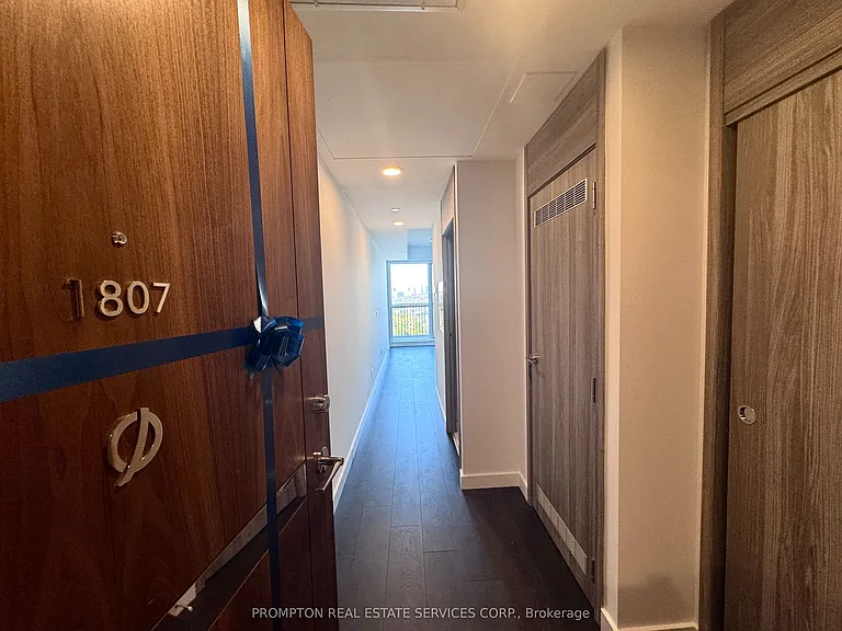 18 Esther Shiner Blvd #1807 — Photo 3