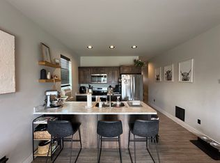 303 13th St #D, Belgrade, MT 59714