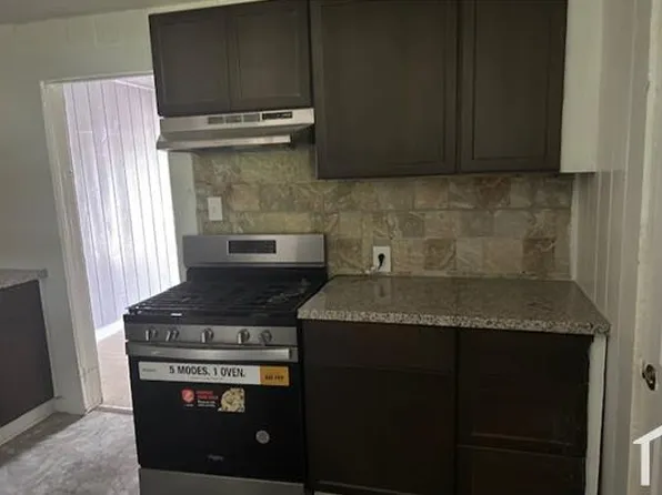 2430 Altoona St, Houston, TX 77026