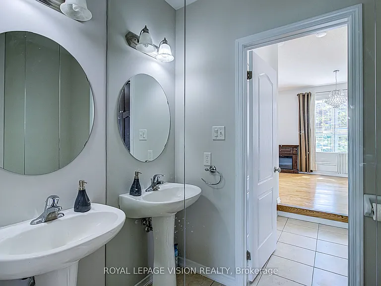 72 Jeanette St — Photo 14