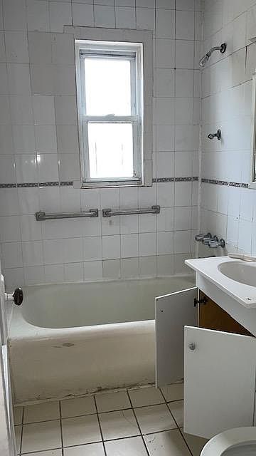 1st image of 31-11 100th St #2