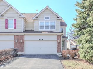 3049 Renard Ln, St Charles, IL