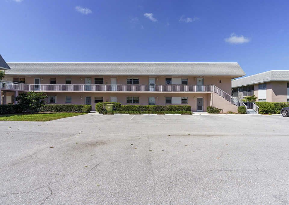 18081 SE Country Club Dr, Tequesta, FL 33469 Zillow