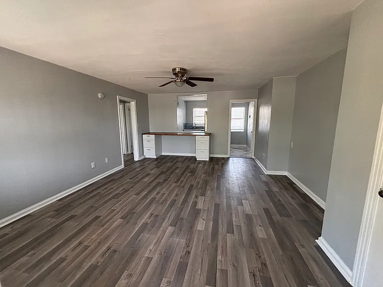 1520 17th Ave N #201 — Photo 3