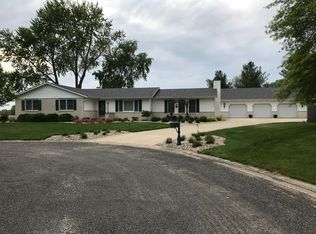 64 Zion Ct, Springfield, IL 62712