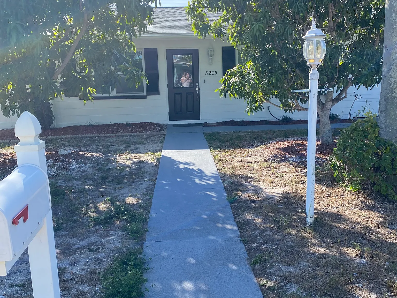 2 bed, 925 sqft, $2,000 — Photo 1