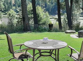 7886 W Radmer Rd, Rathdrum, ID 83858