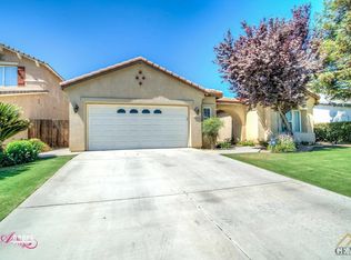 219 Riesling Vines St, Bakersfield, CA 93314
