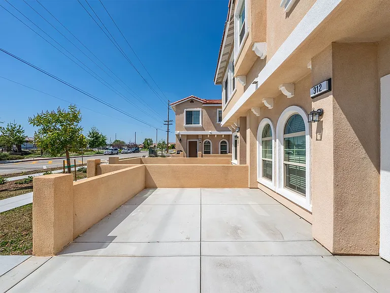 15447 Pomona Rincon Rd — Photo 20