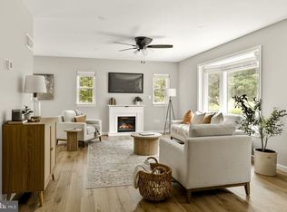 870 Conewago Ave, Manchester, PA 17345