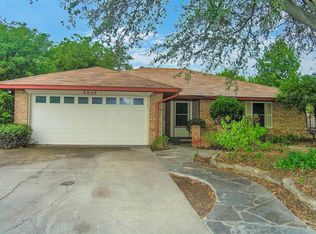 8020 Llano Ave, Benbrook, TX 76116