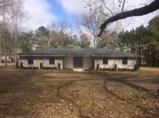 226 Tolbert Loop, Hineston, LA 71438