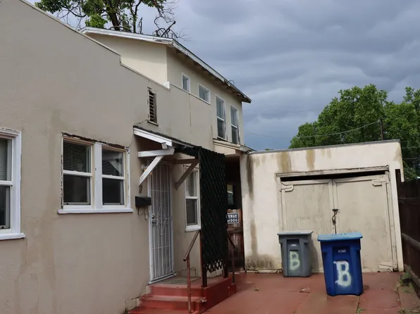 1011 W 20th St #B, Merced, CA 95340