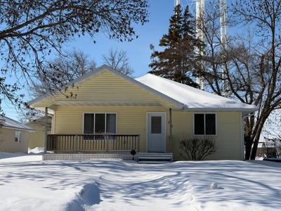 303 Main Ave S, Roseau, MN, 56751