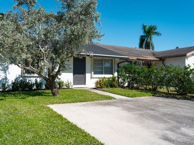 4555 Arthur Street, Palm Beach Gardens, FL, 33418