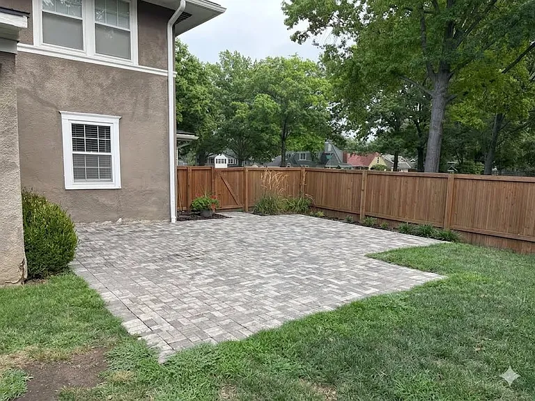 6340 Walnut St — Photo 3