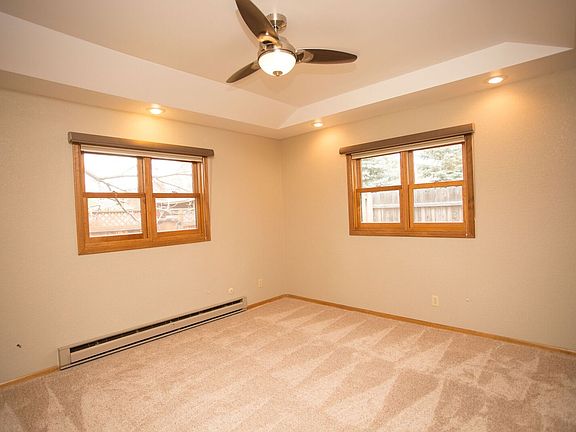 5th image of 4313 Comanche Dr