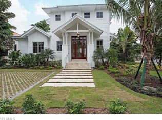 410 13th Ave S, Naples, FL 34102