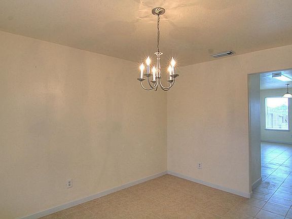 4th image of 17327 Wigeon Way Dr