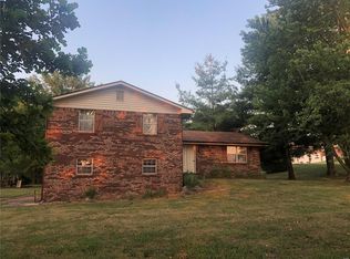 136 Schweain Ln, Jackson, MO 63755
