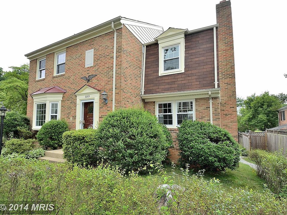 1st image of 3223 Adams Ct