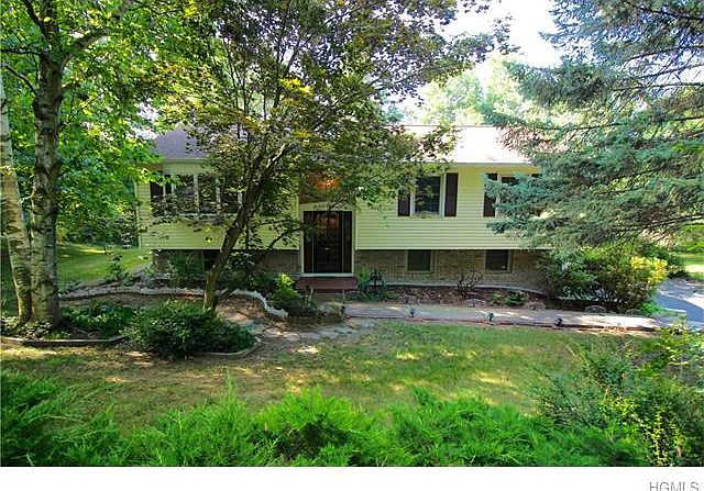1st image of 4211 Summerville Way