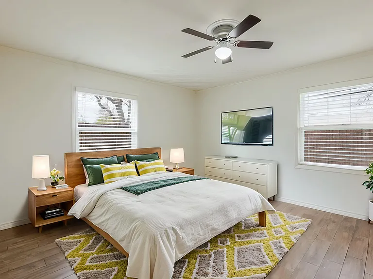11839 High Meadow Dr — Photo 6