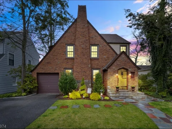 83 Alexander Ave, Nutley Twp., NJ 07110