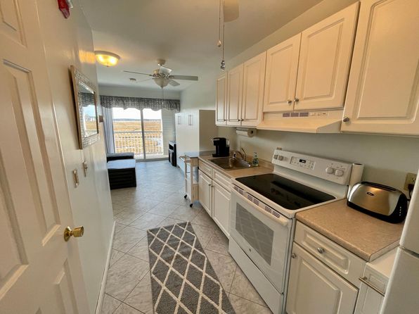 20 Brown Ave Unit 53
