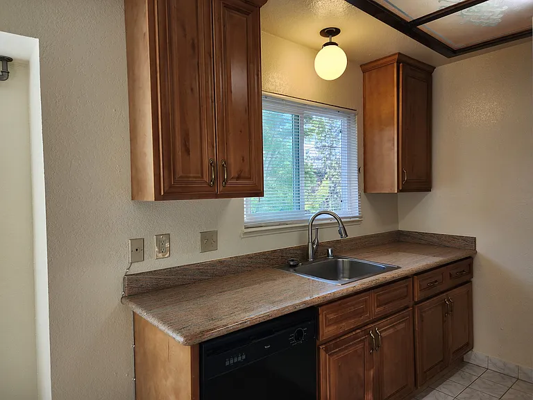 1179 Smith Ave #7 — Photo 5
