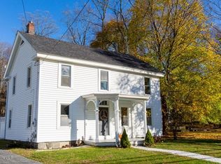 32 Main Rd, Egremont, MA 01230