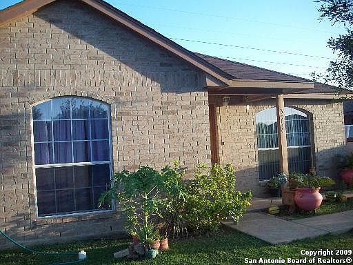1st image of 3226 Avoca Dr