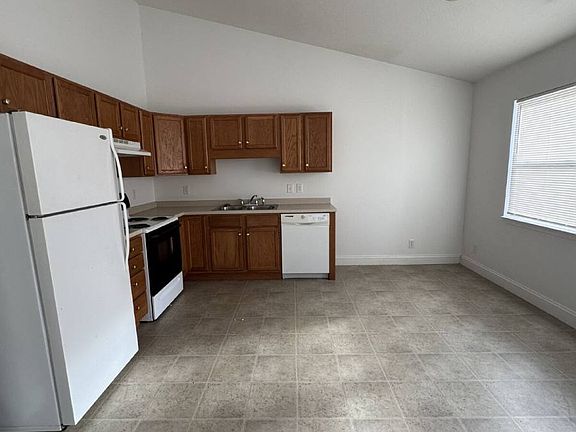 3rd image of 308 N Whitted St APT A