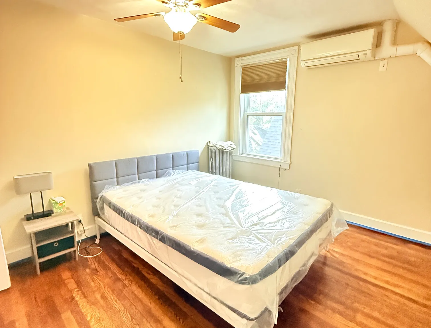 2 bed, 9999 sqft, $3,000 — Photo 4