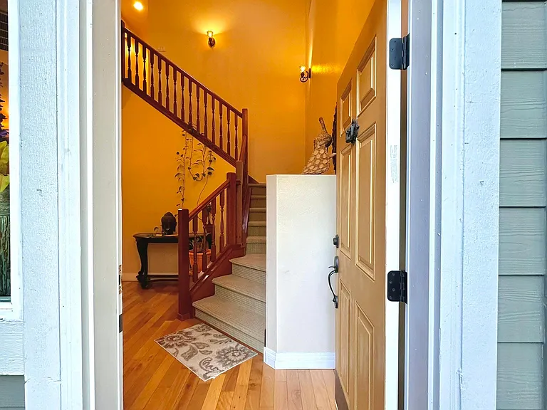 19829 82nd Pl NE — Photo 3