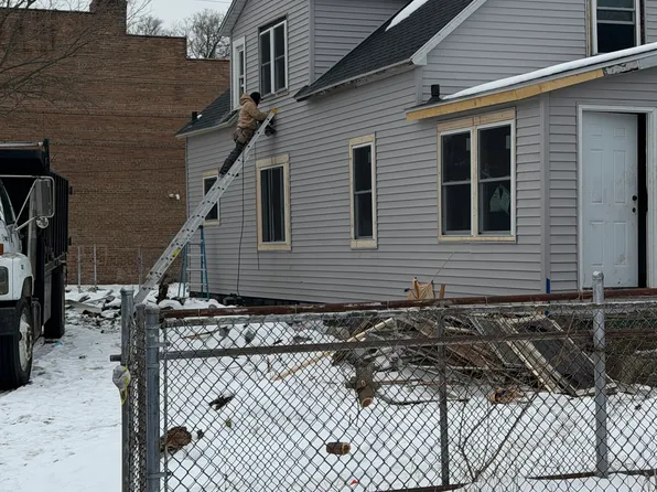 2008 Connecticut St, Gary, IN 46407