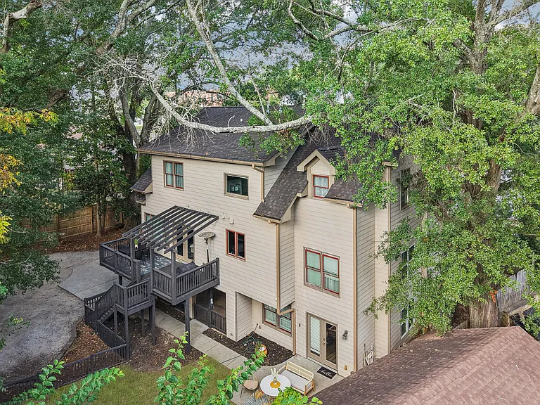 1399 N Druid Hills Rd NE — Photo 64