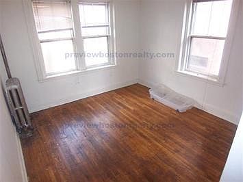 2nd image of 1450 Commonwealth Ave #Jl18