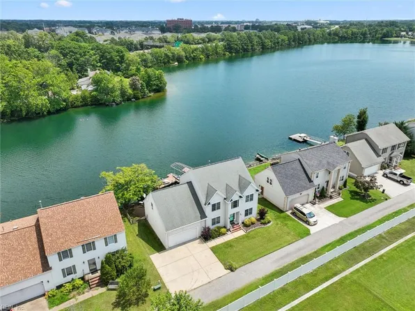 31 Reflection Ln, Hampton, VA 23666