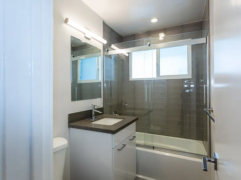 7451 Hollywood Blvd — Photo 12
